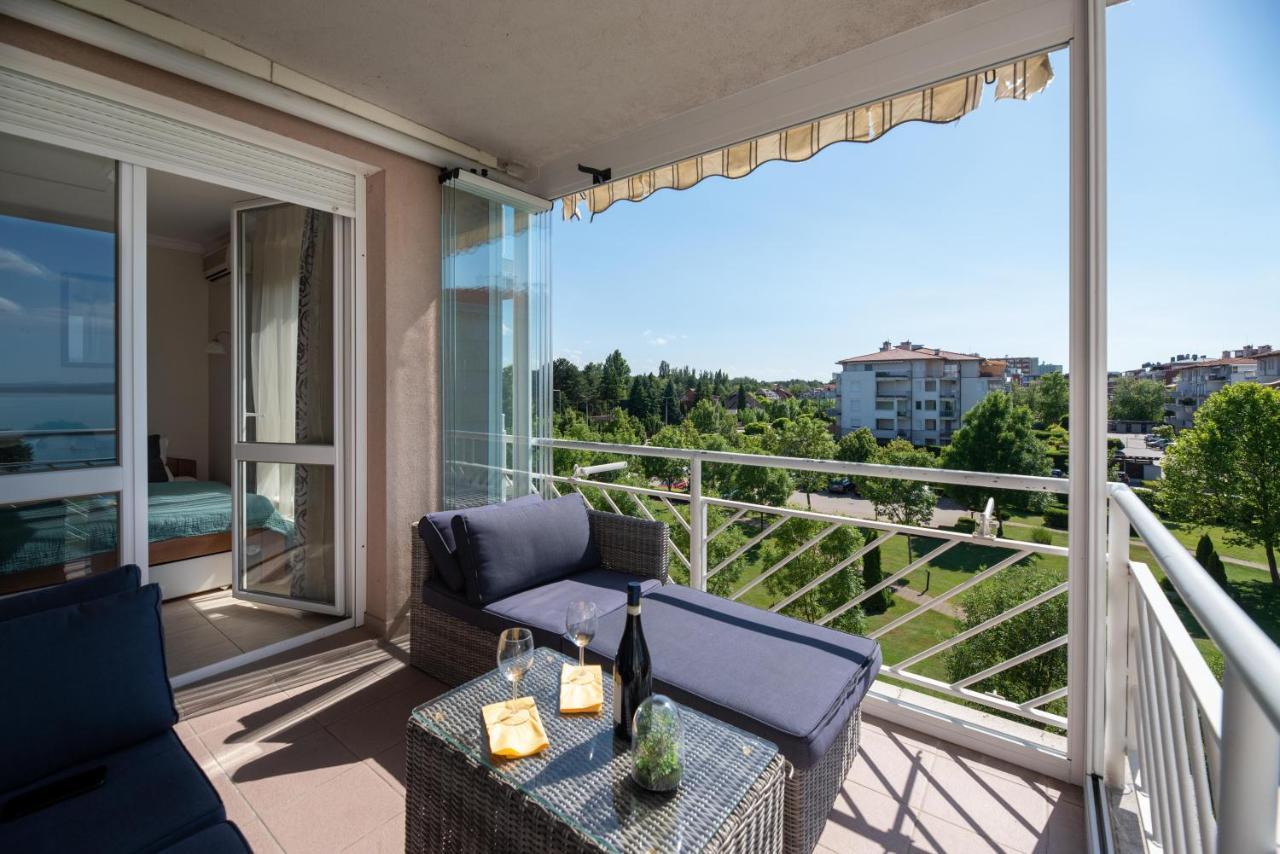 Lakeside Family Apartment Siófok Extérieur photo
