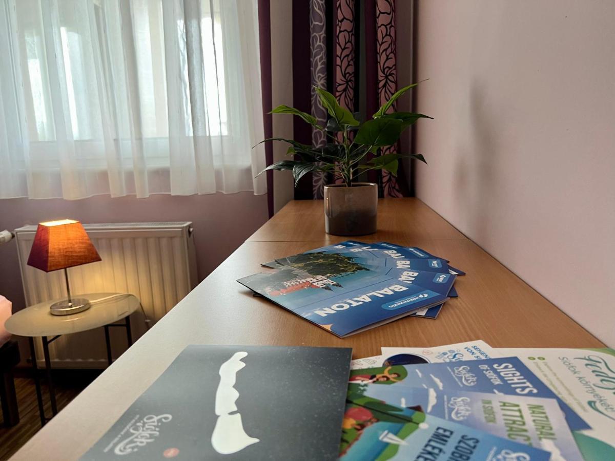 Lakeside Family Apartment Siófok Extérieur photo