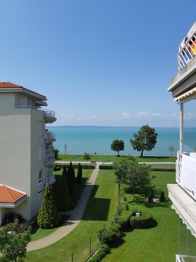 Lakeside Family Apartment Siófok Extérieur photo